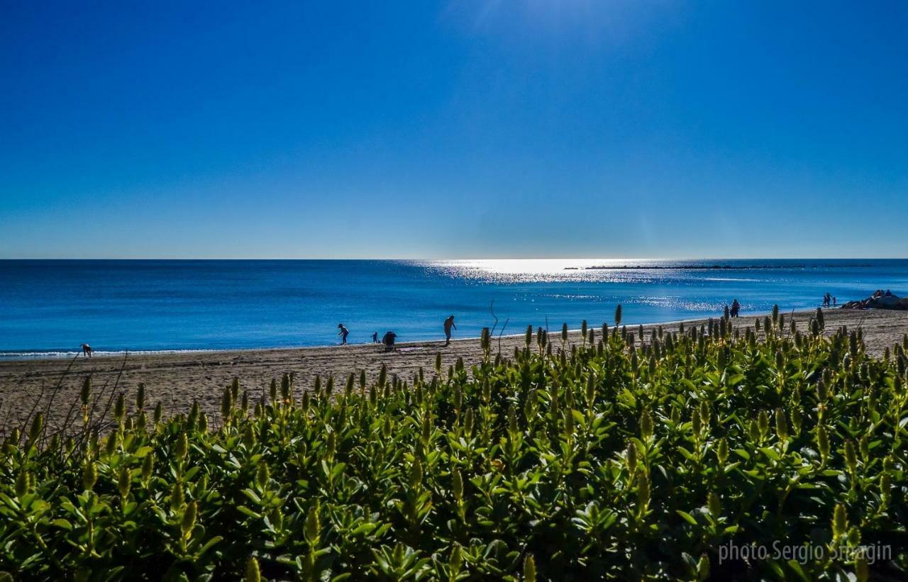 532 Minerva Apartamentos- Vistas Al Mar Y A La Piscina - Excelente Ubicacion 베날마데나코스타 외부 사진
